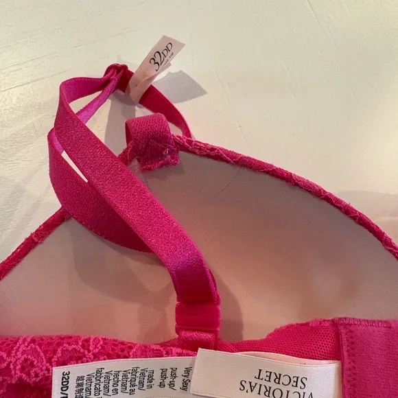 Victoria Secret Elegant Pink Lace Padded Push up Bra - Picture 5 of 5